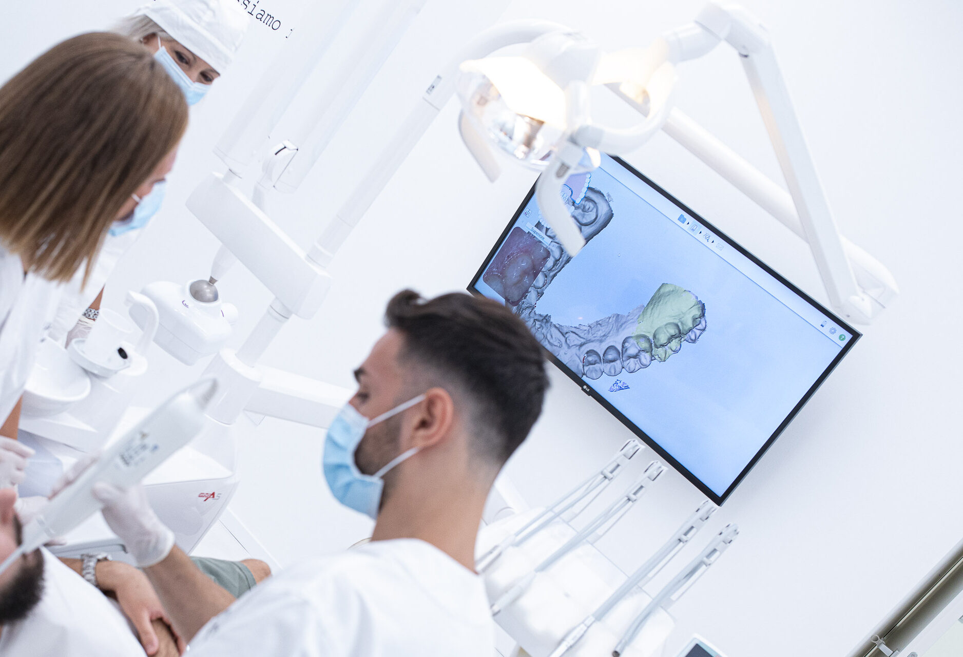 295A1845invisalign-quarta-odontoiatria-studio-dentistico-carmiano-lecce
